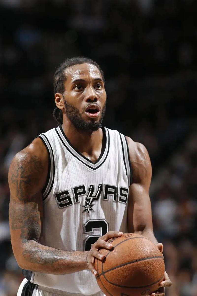 记者：尤文正关注热那亚右后卫诺顿-库菲和维罗纳前锋焦瓦内（记者：尤文图斯正在考察热那亚右后卫诺顿-库菲与维罗纳前锋焦瓦内）