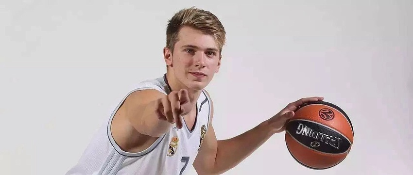 主场仅赢3场，本赛季亚泰的联赛主场胜率为全中超最低（本季亚泰联赛主场仅3胜，胜率中超最低）